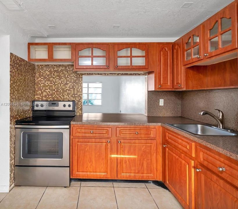 En Venta: $130,000 (1 camas, 1 baños, 850 Pies cuadrados)