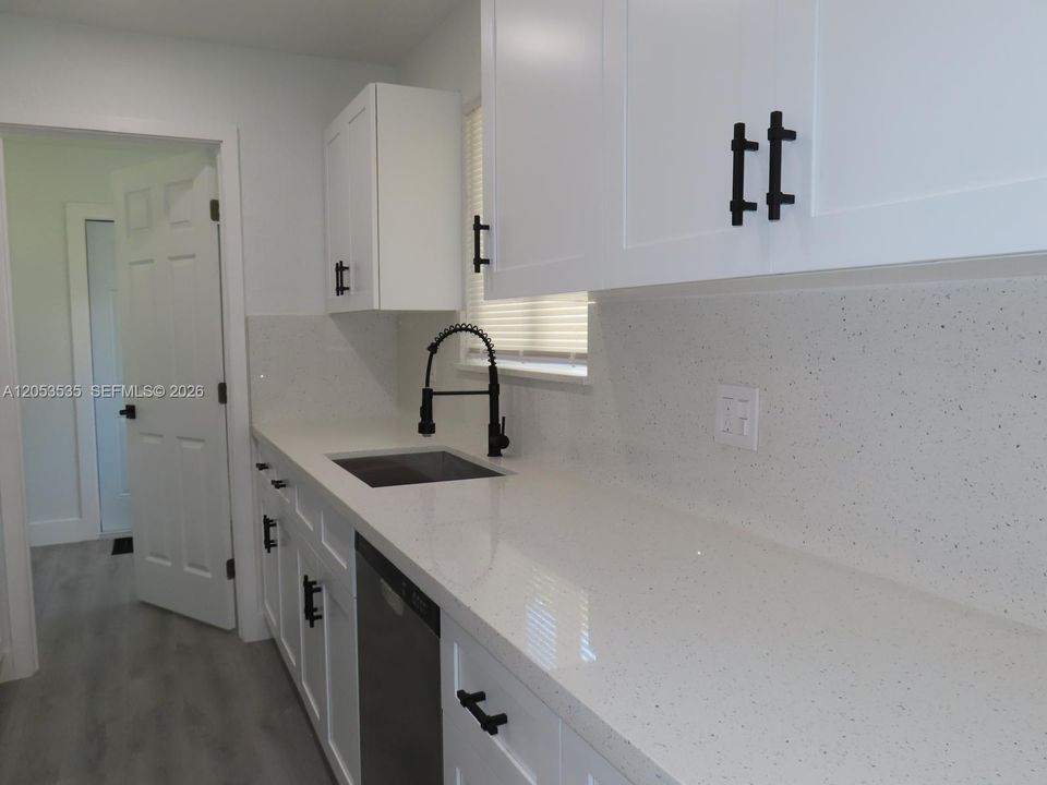 En Renta: $2,800 (3 camas, 2 baños, 1176 Pies cuadrados)