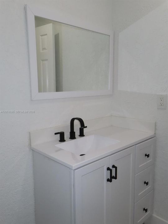 En Renta: $2,800 (3 camas, 2 baños, 1176 Pies cuadrados)