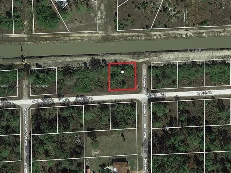 На продажу: $28,000 (0.25 acres)