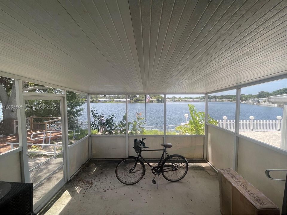 En Venta: $365,000 (2 camas, 2 baños, 1164 Pies cuadrados)