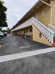 Wilton Village 17