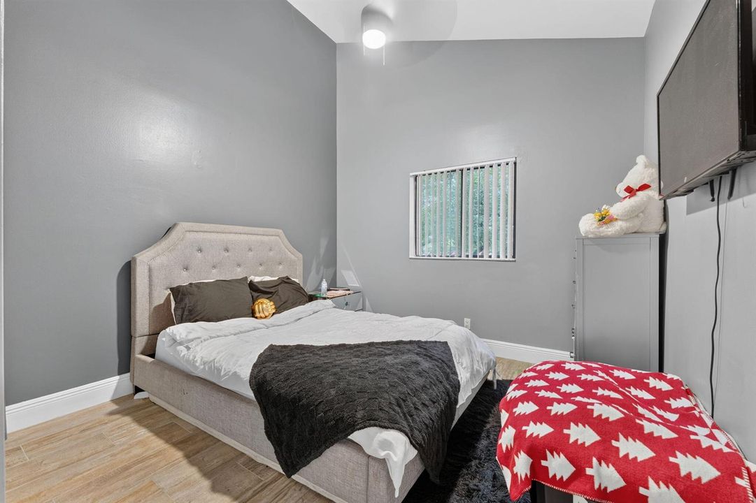 19-web-or-mls-DSC08566