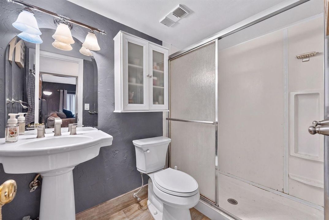 15-web-or-mls-Vacant_DSC08511_hf4k