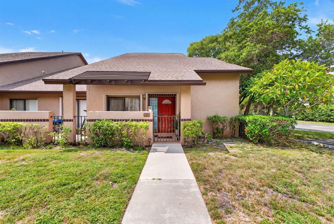 3-web-or-mls-Exterior_DSC08443_hf4k