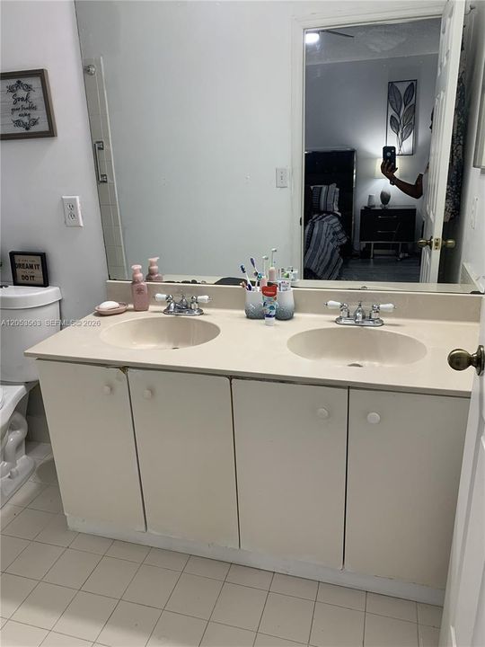 В аренду: $3,350 (3 спален, 2 ванн, 1489 Квадратных фут)