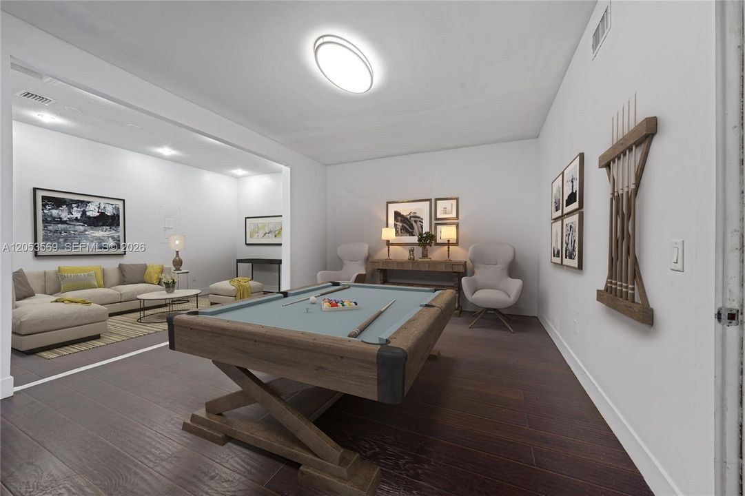 For Sale: $980,000 (6 beds, 3 baths, 3310 Square Feet)