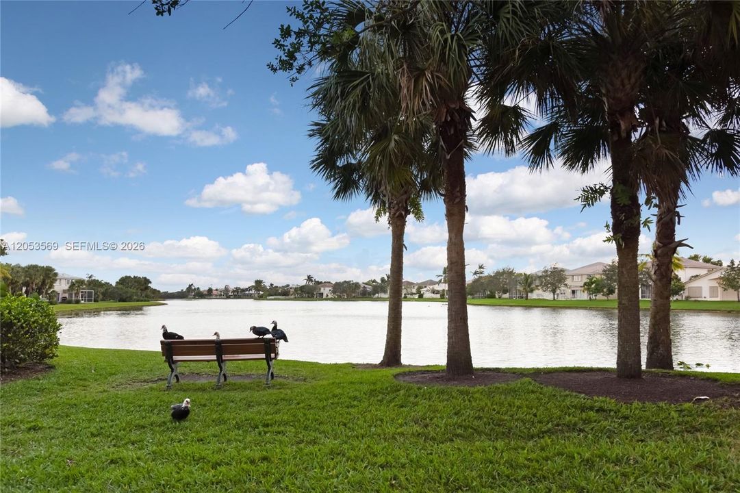 For Sale: $980,000 (6 beds, 3 baths, 3310 Square Feet)