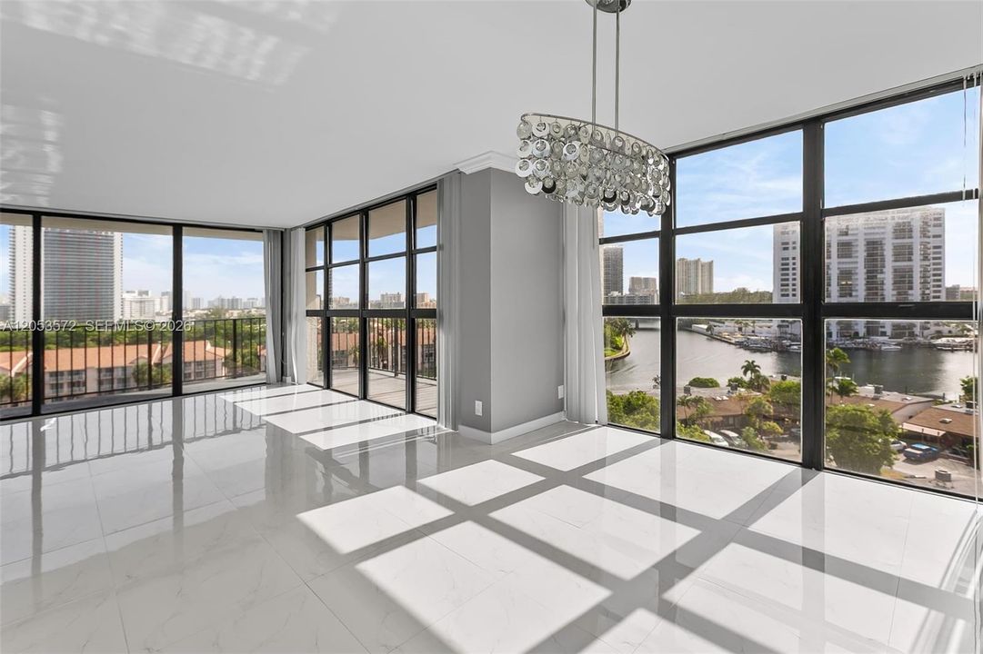 En Venta: $450,000 (2 camas, 2 baños, 1430 Pies cuadrados)