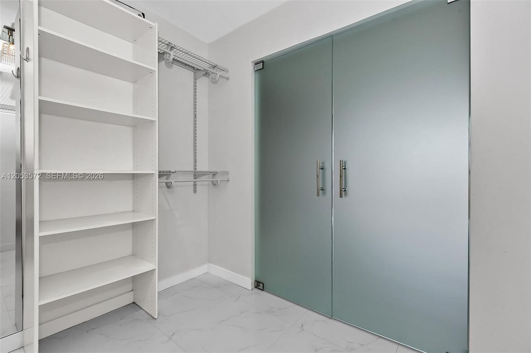 En Venta: $450,000 (2 camas, 2 baños, 1430 Pies cuadrados)