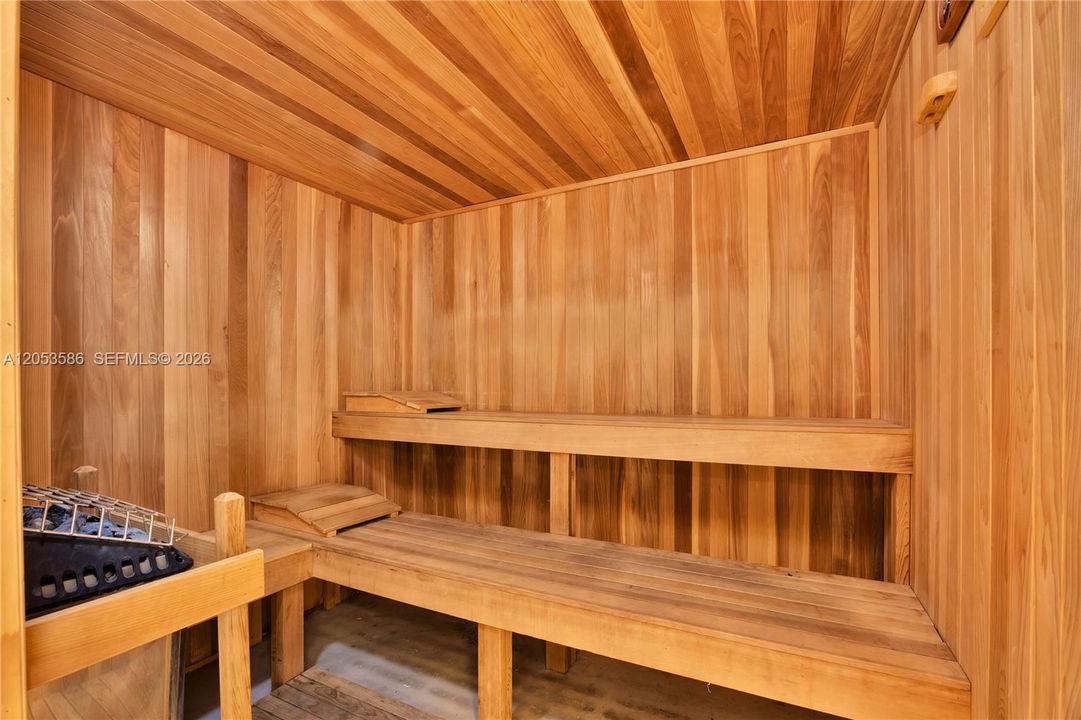 В аренду: $3,500 (2 спален, 2 ванн, 1352 Квадратных фут)
