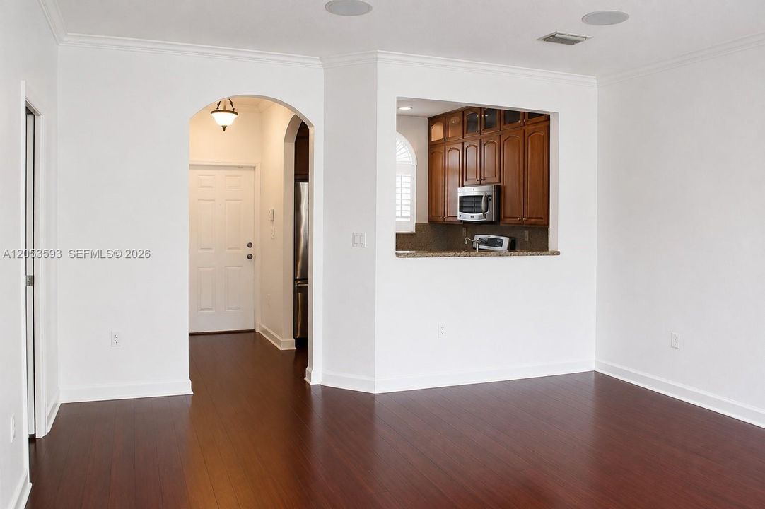 En Venta: $489,900 (3 camas, 2 baños, 1549 Pies cuadrados)