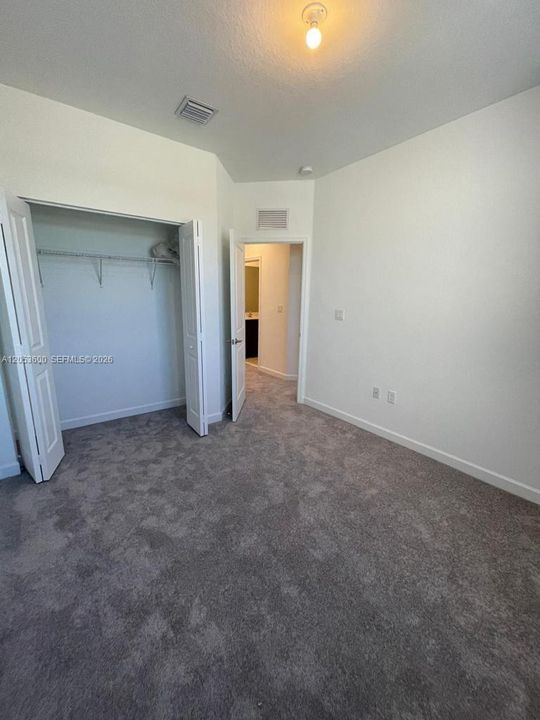 For Rent: $2,550 (3 beds, 2 baths, 1448 Square Feet)