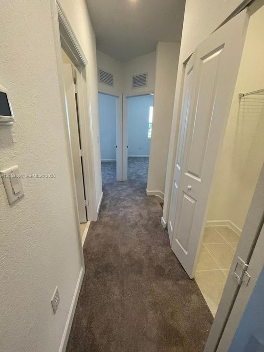 For Rent: $2,550 (3 beds, 2 baths, 1448 Square Feet)