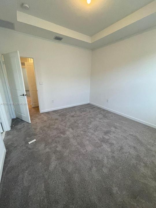 For Rent: $2,550 (3 beds, 2 baths, 1448 Square Feet)