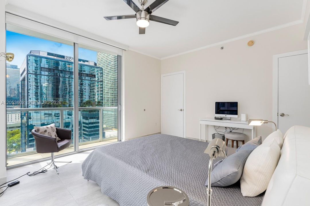 В аренду: $4,295 (2 спален, 2 ванн, 1088 Квадратных фут)