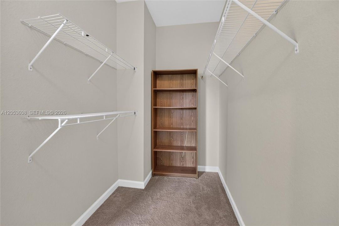 For Sale: $370,000 (2 beds, 2 baths, 1458 Square Feet)