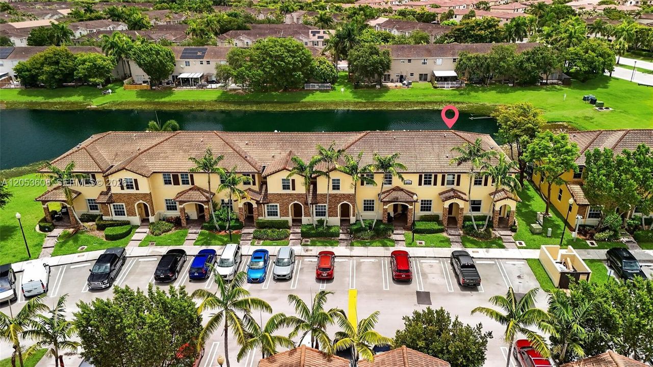 For Sale: $370,000 (2 beds, 2 baths, 1458 Square Feet)