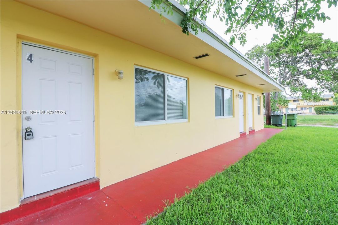 For Rent: $1,200 (0 beds, 1 baths, 0 Square Feet)