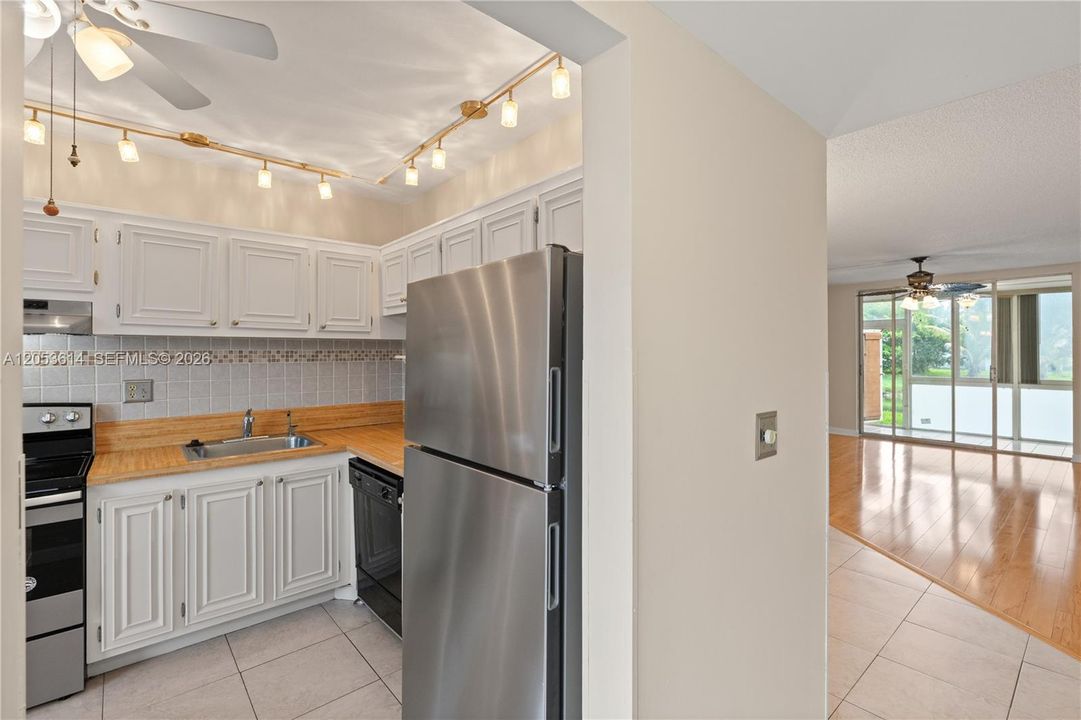 kitchen/DR