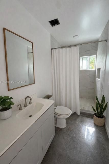 En Renta: $3,500 (3 camas, 2 baños, 2036 Pies cuadrados)