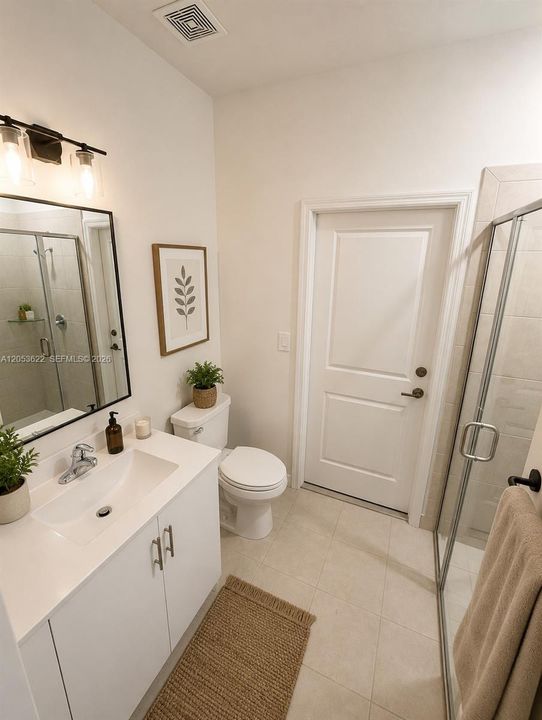 For Sale: $670,000 (5 beds, 3 baths, 2640 Square Feet)