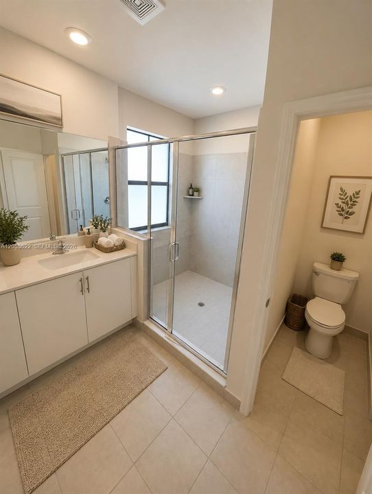 For Sale: $670,000 (5 beds, 3 baths, 2640 Square Feet)