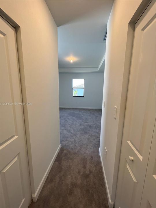 For Sale: $670,000 (5 beds, 3 baths, 2640 Square Feet)