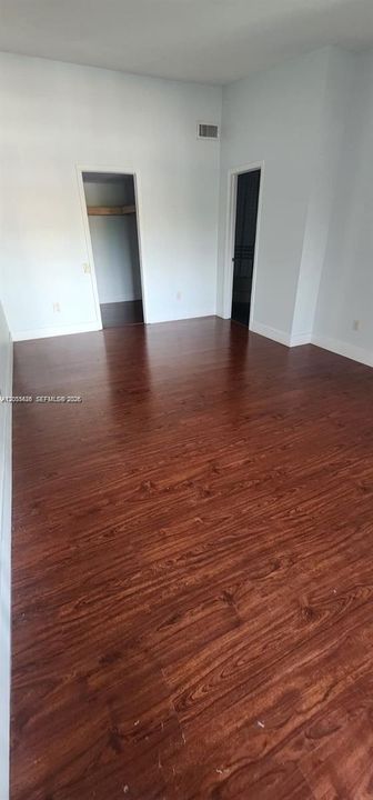 For Rent: $2,750 (2 beds, 2 baths, 1430 Square Feet)