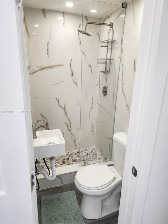For Rent: $1,650 (1 beds, 1 baths, 0 Square Feet)