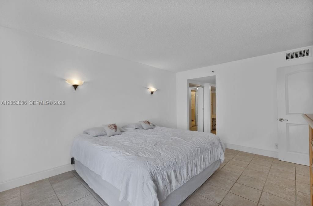 En Renta: $3,000 (1 camas, 1 baños, 956 Pies cuadrados)