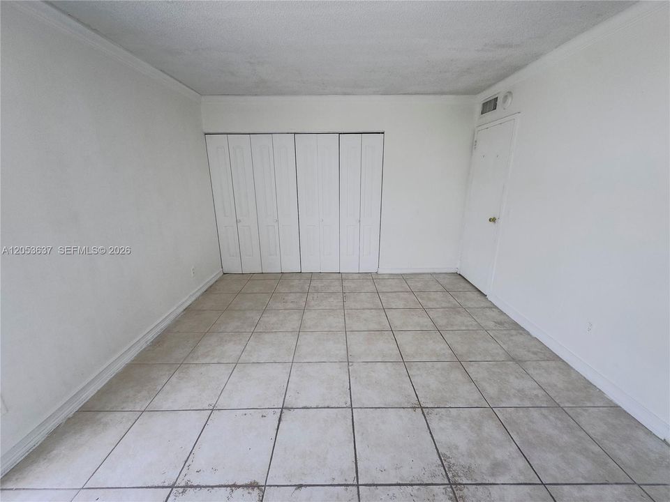 В аренду: $2,000 (2 спален, 2 ванн, 1045 Квадратных фут)