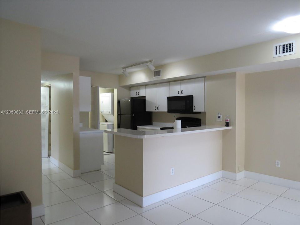 For Sale: $310,000 (3 beds, 2 baths, 1314 Square Feet)