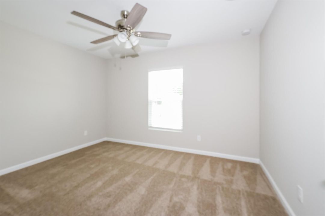 1010103.1037 SW SUDDER AVE - Bedroom