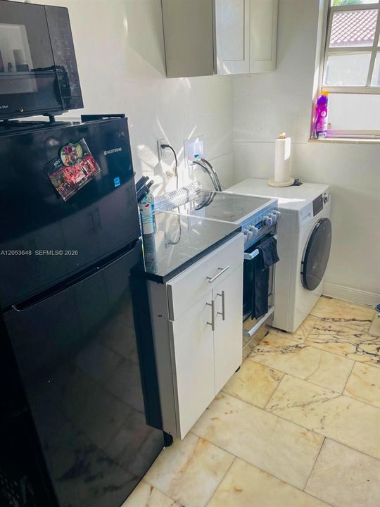 В аренду: $1,800 (1 спален, 1 ванн, 446 Квадратных фут)
