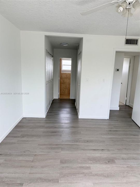 В аренду: $2,400 (2 спален, 2 ванн, 1178 Квадратных фут)