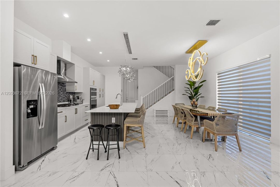 For Rent: $6,550 (3 beds, 2 baths, 2158 Square Feet)