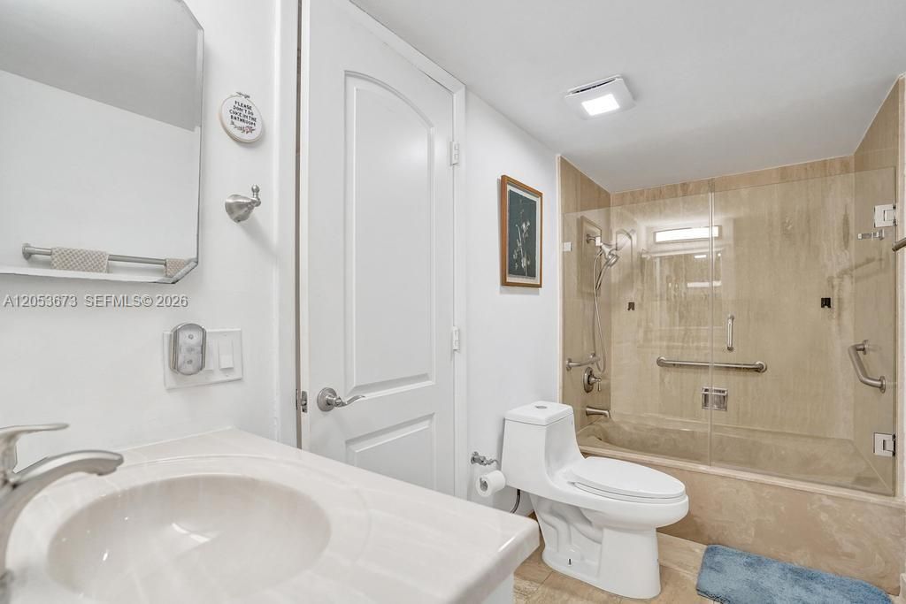 На продажу: $375,000 (1 спален, 1 ванн, 1120 Квадратных фут)