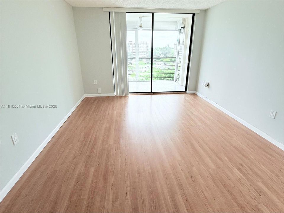 1300 Saint Charles 706 7