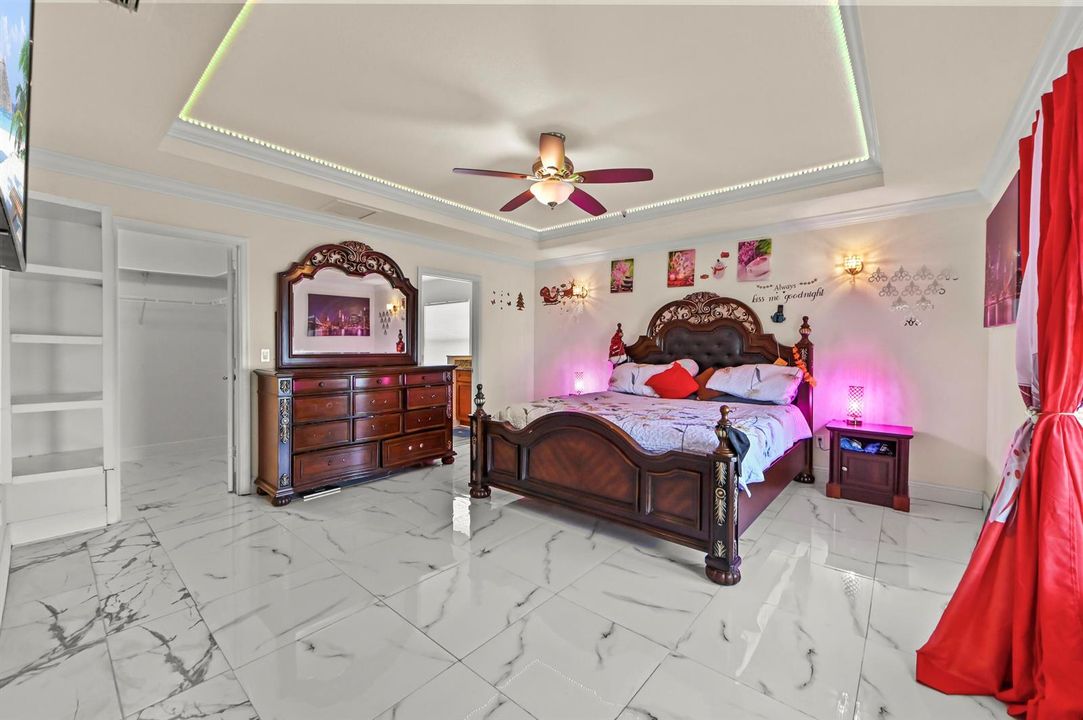 15 Bedroom 01