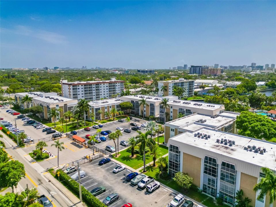 For Sale: $149,000 (1 beds, 1 baths, 600 Square Feet)