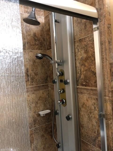 В аренду: $4,350 (4 спален, 2 ванн, 2154 Квадратных фут)