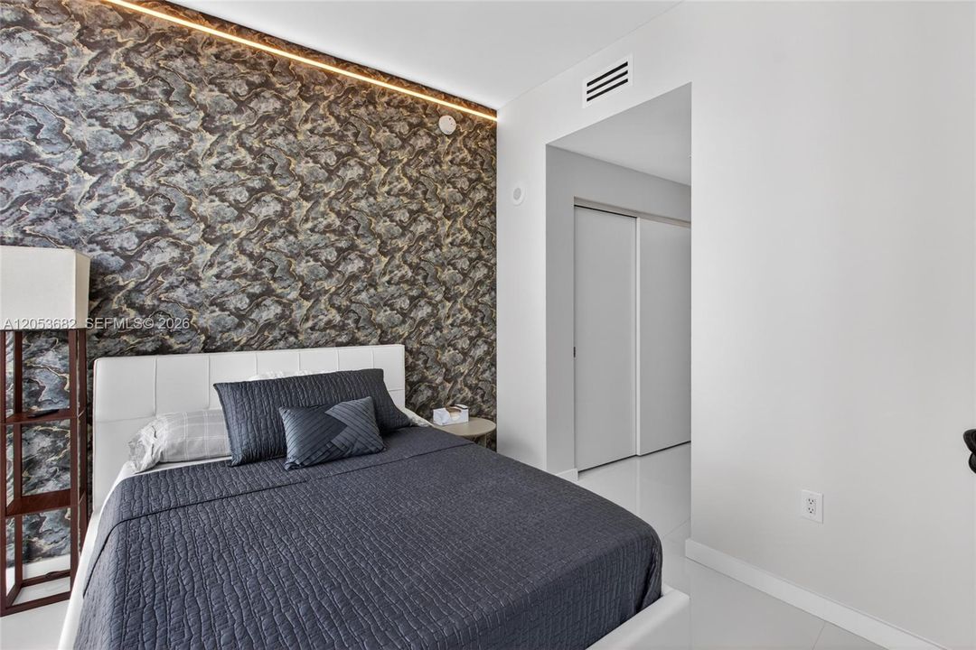 En Venta: $2,225,000 (3 camas, 4 baños, 2204 Pies cuadrados)