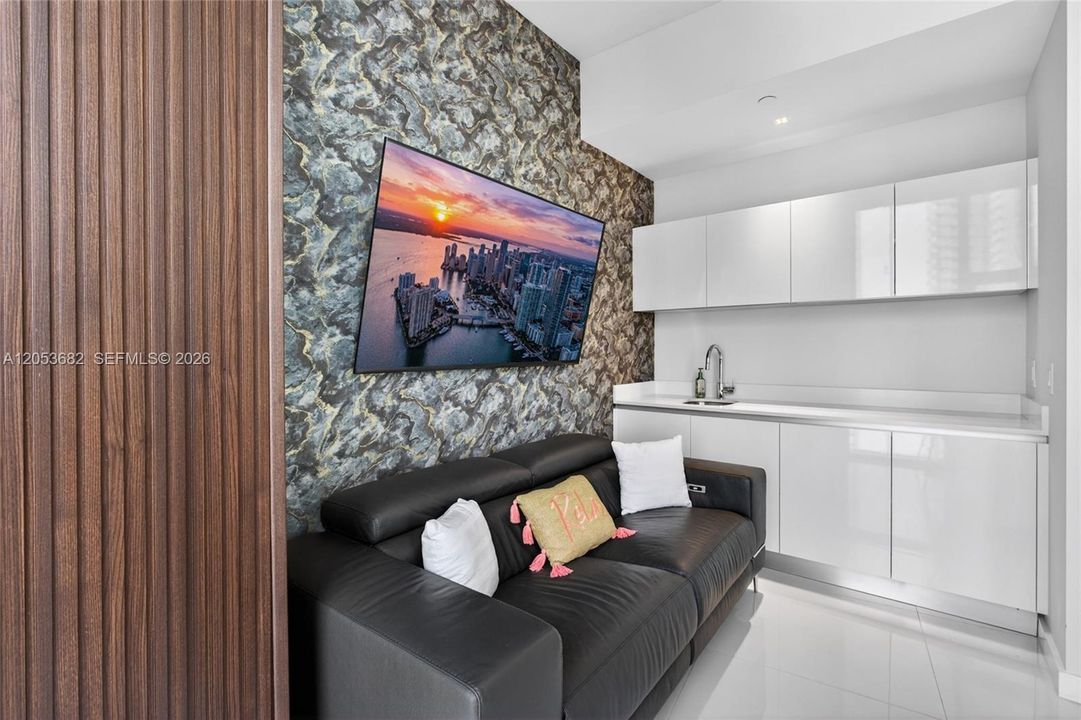 En Venta: $2,225,000 (3 camas, 4 baños, 2204 Pies cuadrados)