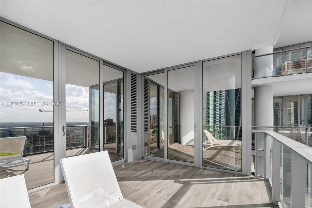 En Venta: $2,225,000 (3 camas, 4 baños, 2204 Pies cuadrados)