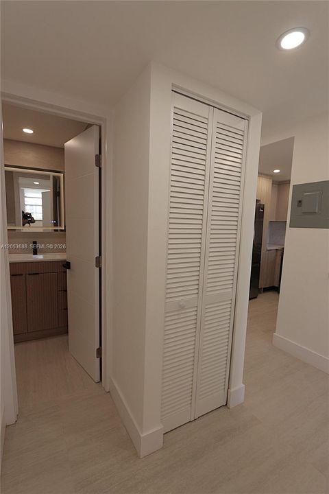 В аренду: $1,995 (1 спален, 1 ванн, 605 Квадратных фут)