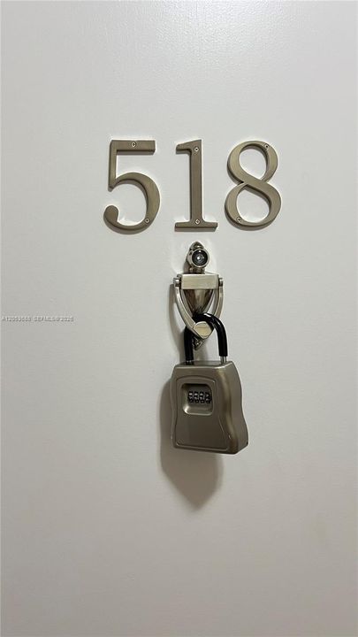 В аренду: $1,995 (1 спален, 1 ванн, 605 Квадратных фут)
