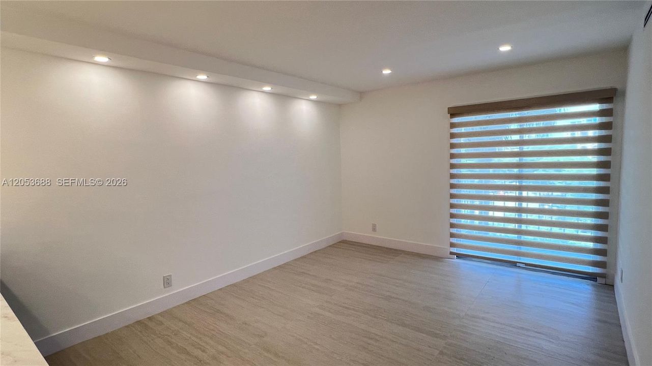 В аренду: $1,995 (1 спален, 1 ванн, 605 Квадратных фут)