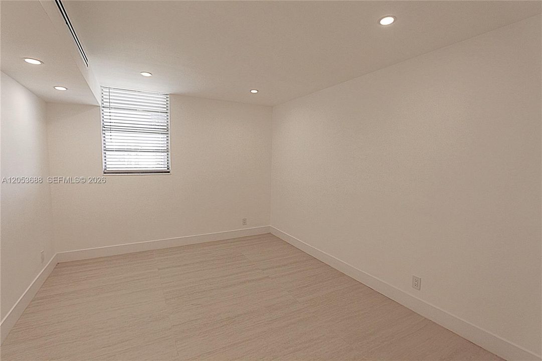 В аренду: $1,995 (1 спален, 1 ванн, 605 Квадратных фут)