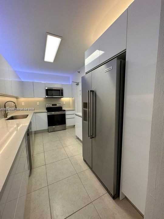 В аренду: $3,500 (1 спален, 1 ванн, 1015 Квадратных фут)